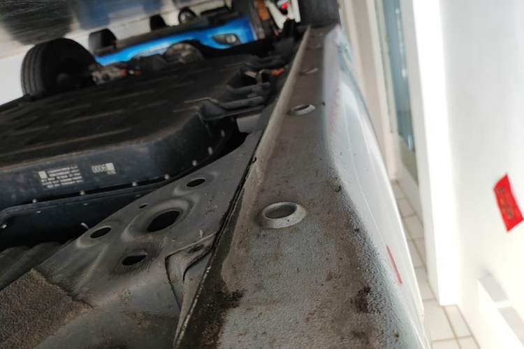 Used Wuling Hongguang MINIEV 2025 Four-Door Version Zhenxiang+ Edition Right Side Sill