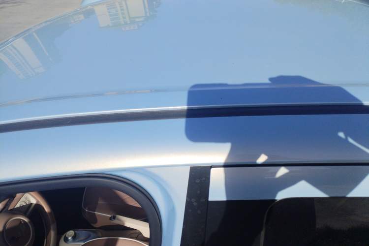 Used Wuling Hongguang MINIEV 2025 Four-Door Version Advanced Edition Roof
