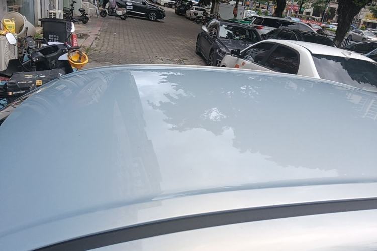 Used Wuling Hongguang MINIEV 2025 Four-Door Version Advanced Edition Roof