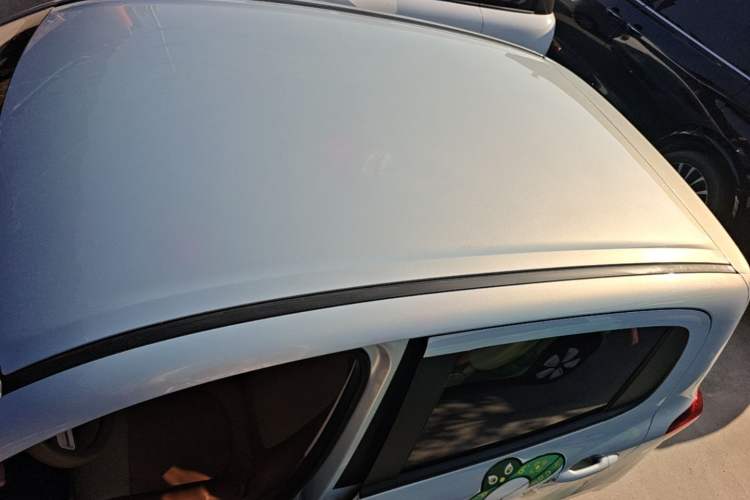 Used Wuling Hongguang MINIEV 2025 Four-Door Version Premium Edition Roof