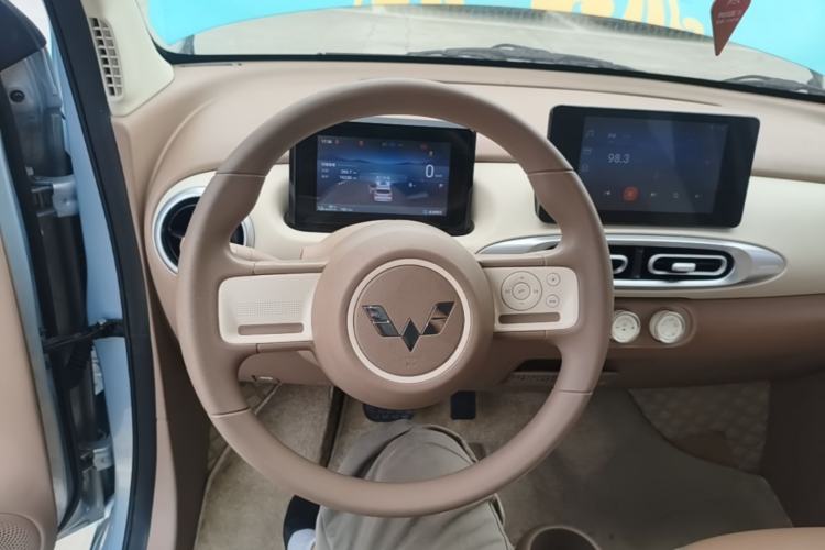 Used Wuling Hongguang MINIEV 2025 Four-Door Version Premium Edition Steering Wheel