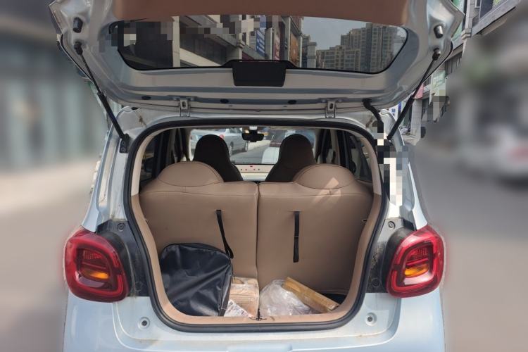 Used Wuling Hongguang MINIEV 2025 Four-Door Version Advanced Edition Trunk