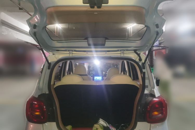 Used Wuling Hongguang MINIEV 2025 Four-Door Version Zhenxiang+ Edition Trunk