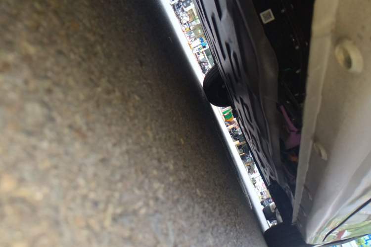 Used Wuling Hongguang MINIEV 2025 Four-Door Version Advanced Edition Chassis Rear Right