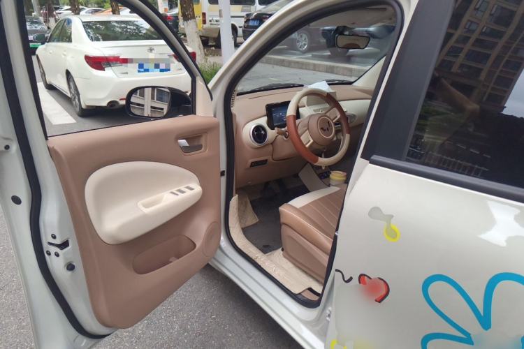 Used Wuling Hongguang MINIEV 2025 Four-Door Version Advanced Edition Driver Seat
