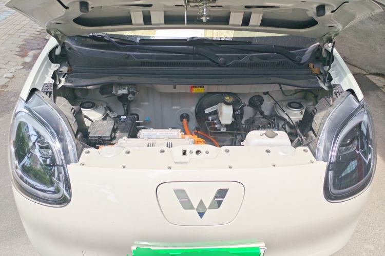 Used Wuling Hongguang MINIEV 2025 Four-Door Version Advanced Edition Engine Bay