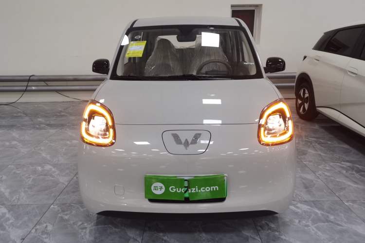 Used Wuling Hongguang MINIEV 2025 Four-Door Version Advanced Edition Exterior 1