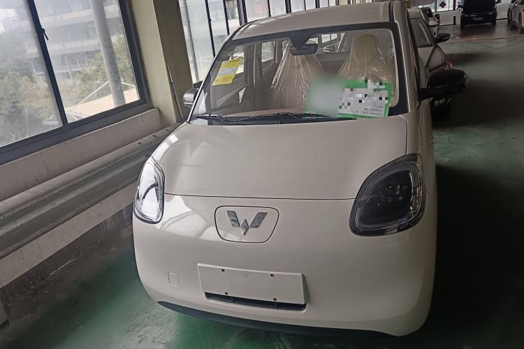 Used Wuling Hongguang MINIEV 2025 Four-Door Version Advanced Edition Exterior 5