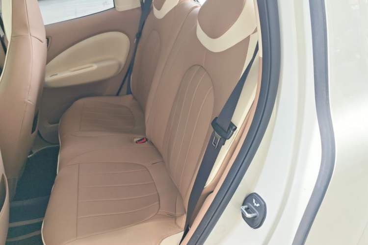Used Wuling Hongguang MINIEV 2025 Four-Door Version Advanced Edition Left Rear Seat