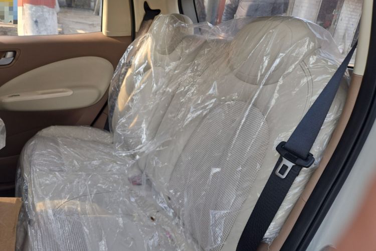 Used Wuling Hongguang MINIEV 2025 Four-Door Version Advanced Edition Left Rear Seat