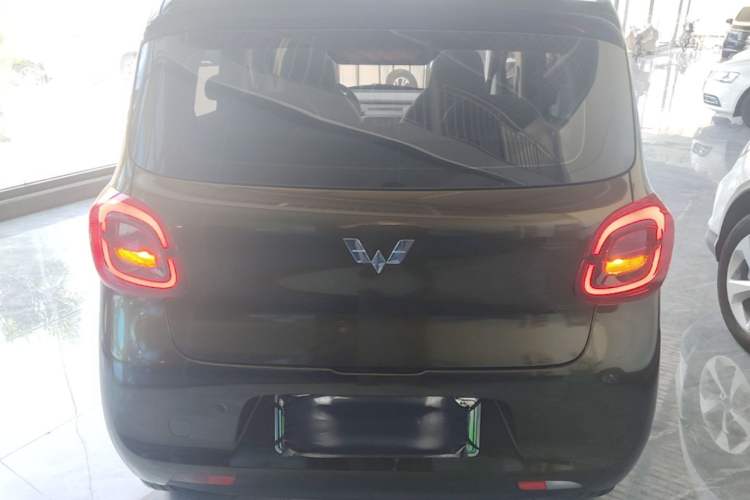 Used Wuling Hongguang MINIEV 2025 Four-Door Version Advanced Edition Rear