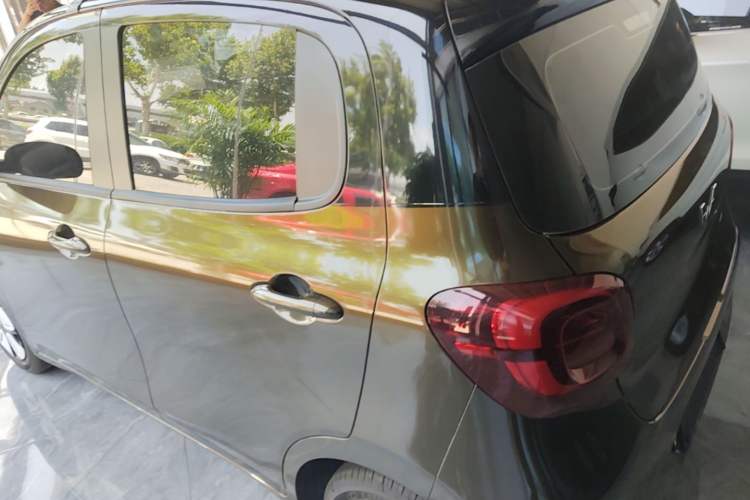 Used Wuling Hongguang MINIEV 2025 Four-Door Version Advanced Edition Rear Left 45 Deg