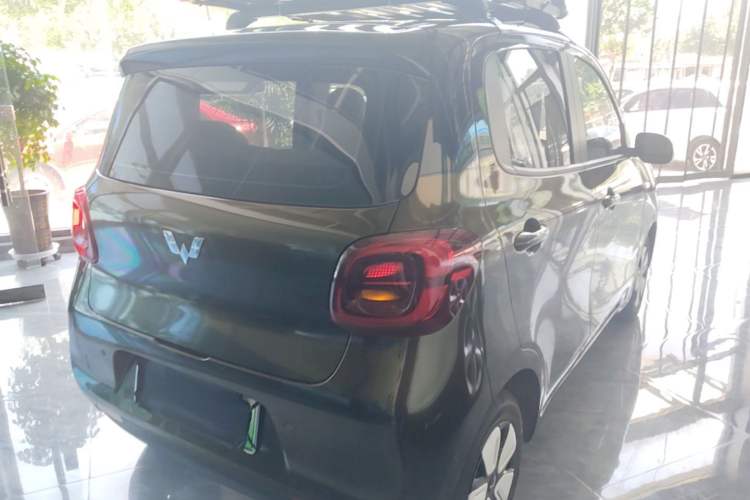 Used Wuling Hongguang MINIEV 2025 Four-Door Version Advanced Edition Rear Right 45 Deg