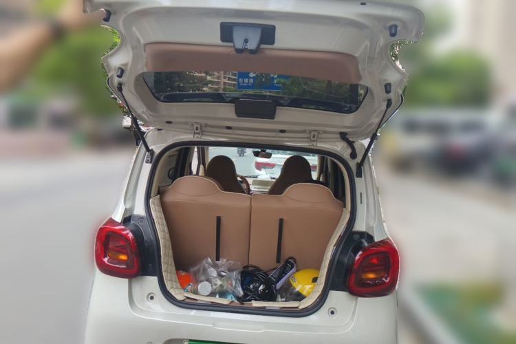 Used Wuling Hongguang MINIEV 2025 Four-Door Version Advanced Edition Trunk