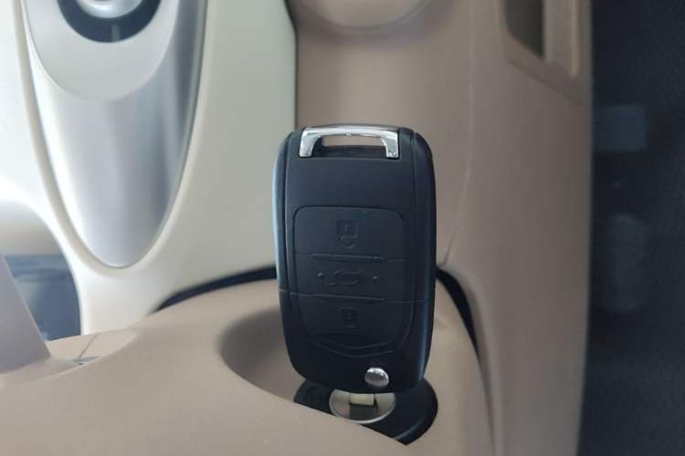 Used Wuling Hongguang MINIEV 2025 Four-Door Version Advanced Edition Vehicle Key