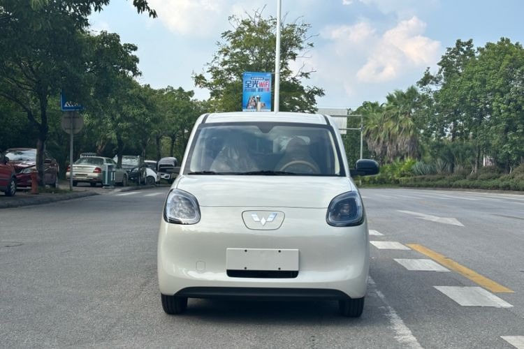 Used Wuling Hongguang MINIEV 2025 Four-Door Version Advanced Edition Exterior 1