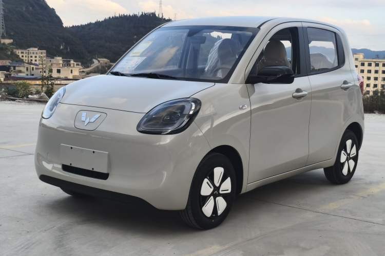 Used Wuling Hongguang MINIEV 2025 Four-Door Version Advanced Edition Left Front Headlight