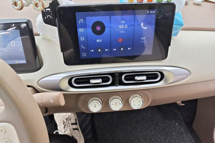 Used Wuling Hongguang MINIEV 2025 Four-Door Version Zhenxiang+ Edition Audio And AC Panel