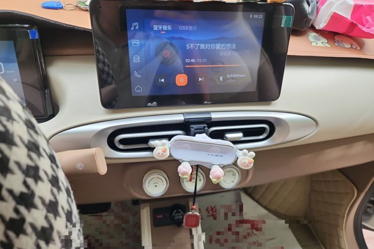 Used Wuling Hongguang MINIEV 2025 Four-Door Version Zhenxiang+ Edition Audio And AC Panel