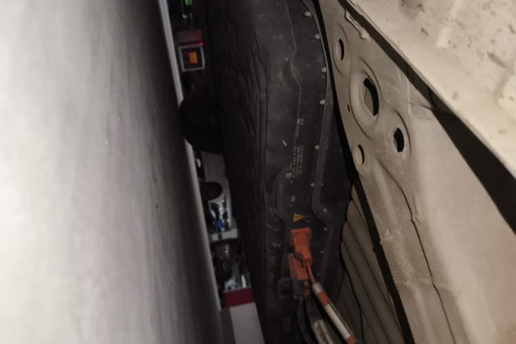 Used Wuling Hongguang MINIEV 2025 Four-Door Version Zhenxiang+ Edition Chassis Front Right