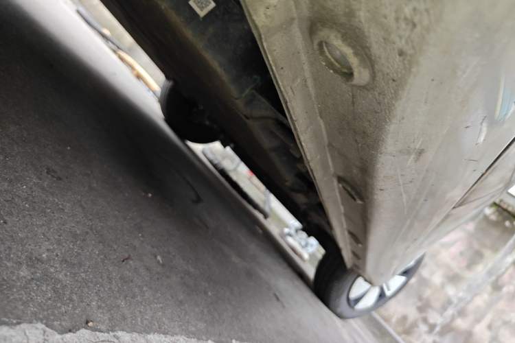 Used Wuling Hongguang MINIEV 2025 Four-Door Version Premium Edition Chassis Rear Right
