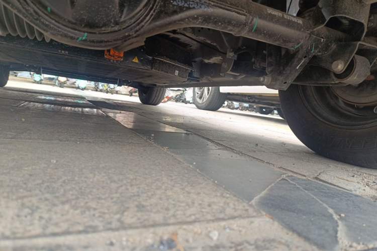 Used Wuling Hongguang MINIEV 2025 Four-Door Version Advanced Edition Chassis Rear