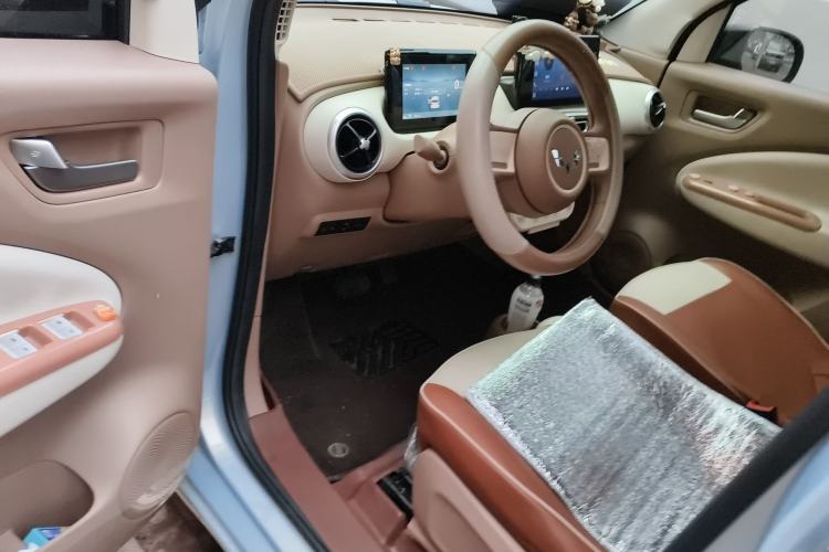 Used Wuling Hongguang MINIEV 2025 Four-Door Version Zhenxiang+ Edition Driver Seat