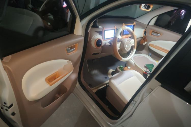 Used Wuling Hongguang MINIEV 2025 Four-Door Version Zhenxiang+ Edition Driver Seat