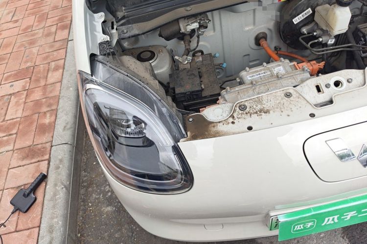 Used Wuling Hongguang MINIEV 2025 Four-Door Version Zhenxiang+ Edition Engine Bay Right