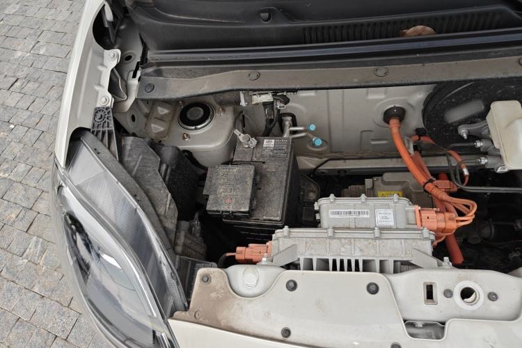 Used Wuling Hongguang MINIEV 2025 Four-Door Version Premium Edition Engine Bay Right