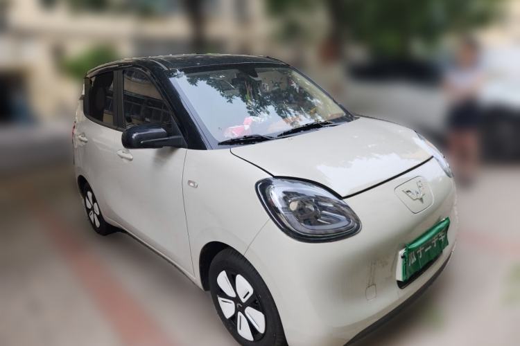 Used Wuling Hongguang MINIEV 2025 Four-Door Version Zhenxiang+ Edition Front Right 45 Deg