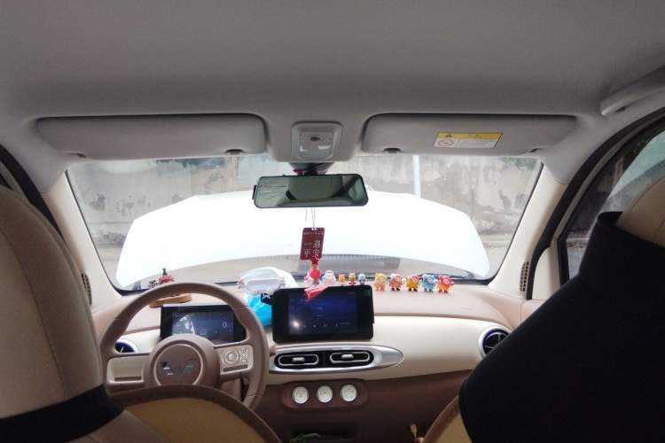 Used Wuling Hongguang MINIEV 2025 Four-Door Version Zhenxiang+ Edition Headliner