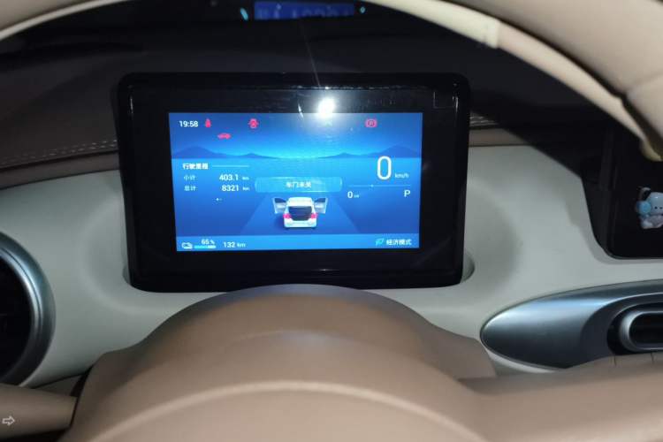 Used Wuling Hongguang MINIEV 2025 Four-Door Version Zhenxiang+ Edition Instrument Cluster