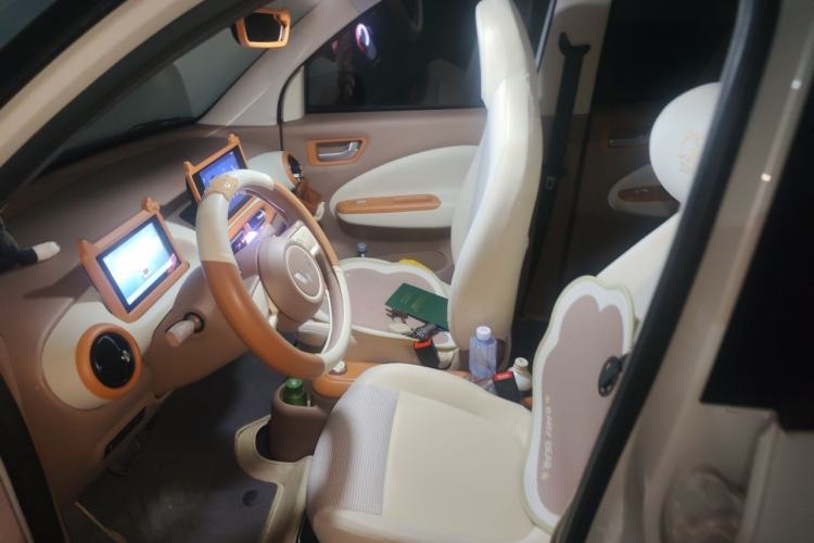Used Wuling Hongguang MINIEV 2025 Four-Door Version Zhenxiang+ Edition Left Front Seat