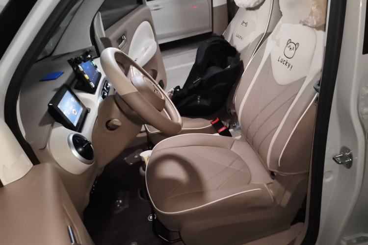Used Wuling Hongguang MINIEV 2025 Four-Door Version Zhenxiang+ Edition Left Front Seat