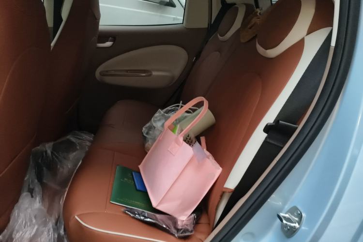 Used Wuling Hongguang MINIEV 2025 Four-Door Version Zhenxiang+ Edition Left Rear Seat