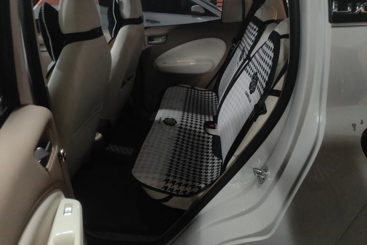 Used Wuling Hongguang MINIEV 2025 Four-Door Version Zhenxiang+ Edition Left Rear Seat
