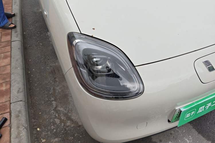 Used Wuling Hongguang MINIEV 2025 Four-Door Version Zhenxiang+ Edition Right Front Headlight
