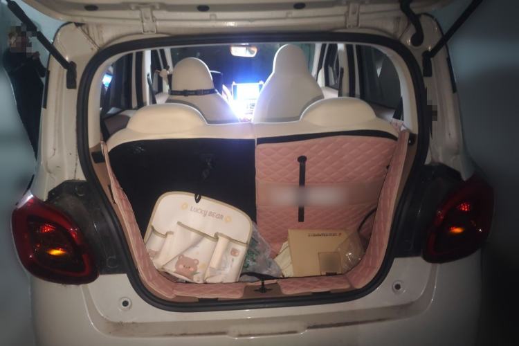 Used Wuling Hongguang MINIEV 2025 Four-Door Version Zhenxiang+ Edition Trunk