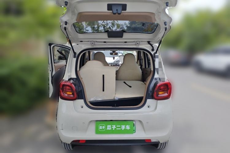 Used Wuling Hongguang MINIEV 2025 Four-Door Version Advanced Edition Trunk