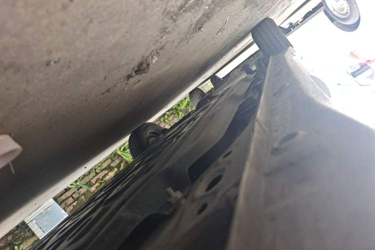 Used Wuling Hongguang MINIEV 2025 Four-Door Version Advanced Edition Chassis Front Right