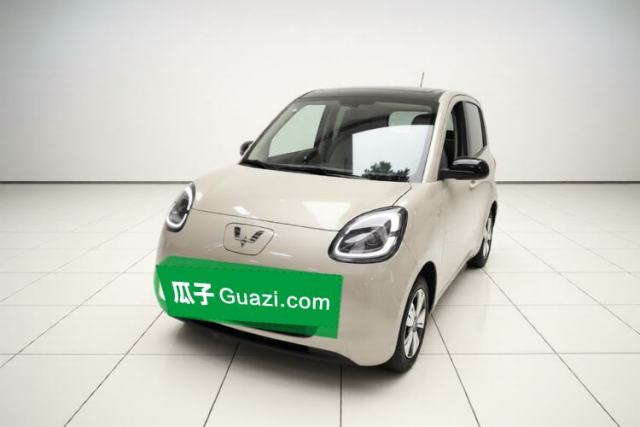 Ojetý Wuling Hongguang MINIEV 2025 Four-Door Version Advanced Edition