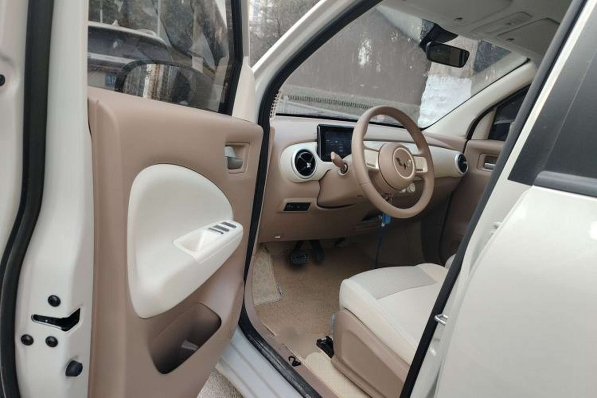 Used Wuling Hongguang MINIEV 2025 Four-Door Version Advanced Edition Driver Seat