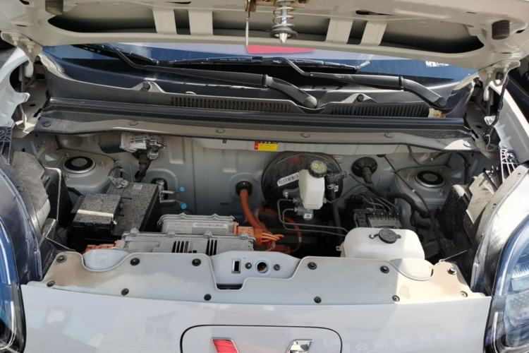Used Wuling Hongguang MINIEV 2025 Four-Door Version Advanced Edition Engine Bay