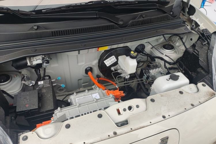 Used Wuling Hongguang MINIEV 2025 Four-Door Version Advanced Edition Engine Bay