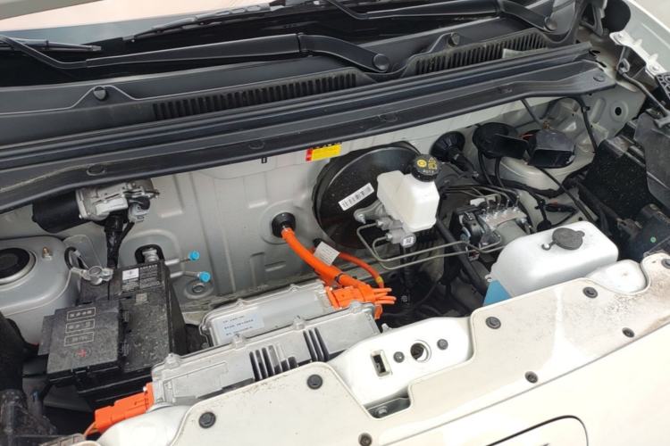 Used Wuling Hongguang MINIEV 2025 Four-Door Version Advanced Edition Engine Bay