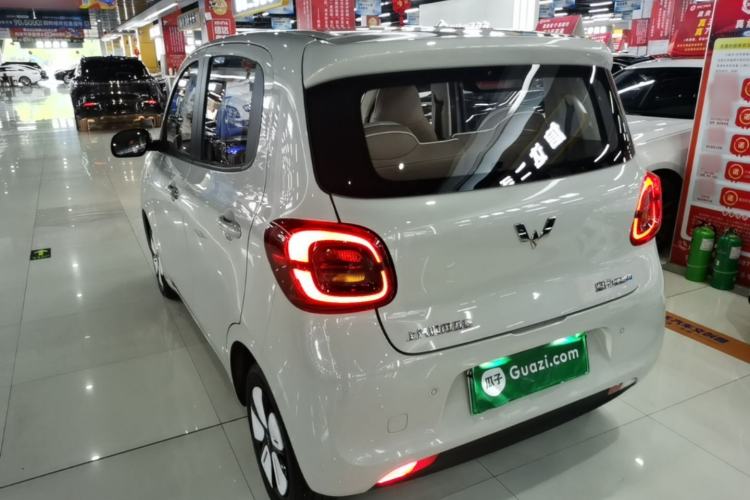 Used Wuling Hongguang MINIEV 2025 Four-Door Version Advanced Edition Exterior 2