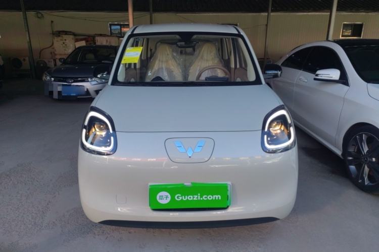 Used Wuling Hongguang MINIEV 2025 Four-Door Version Advanced Edition Front