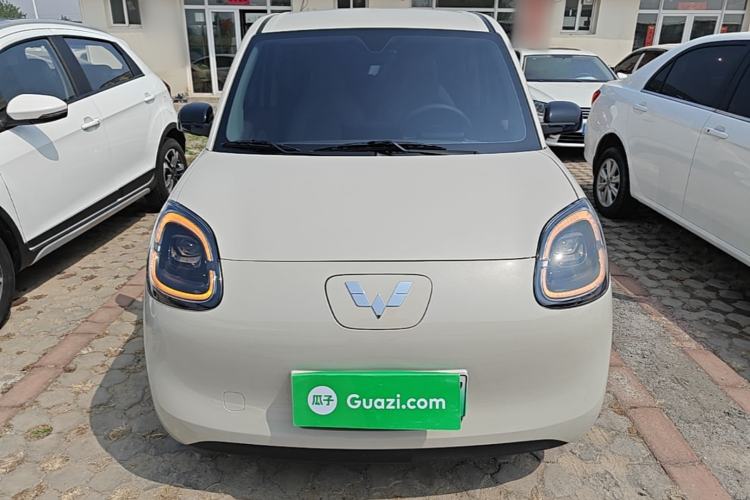 Used Wuling Hongguang MINIEV 2025 Four-Door Version Premium Edition Front