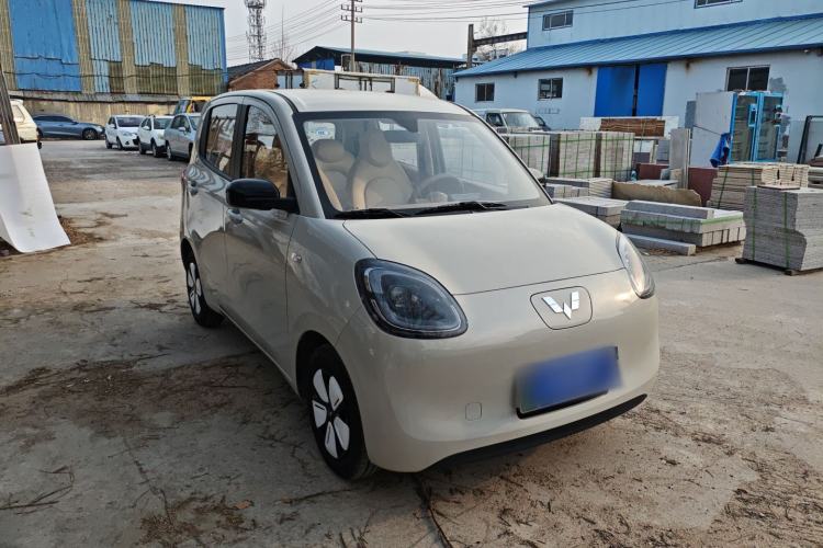 Used Wuling Hongguang MINIEV 2025 Four-Door Version Advanced Edition Front Right 45 Deg